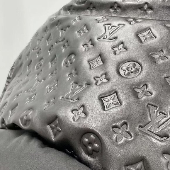 Louis Vuitton Black Monogram Puffer Jacket - Picture 4 of 4